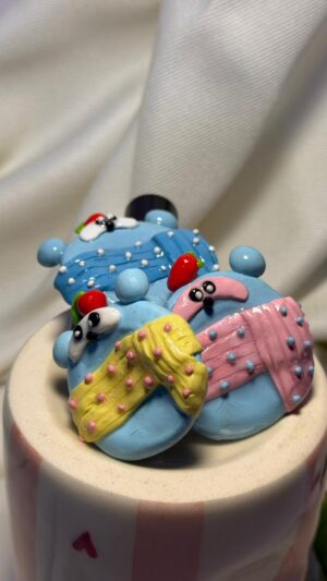 Bear With Scarf Worry Stone