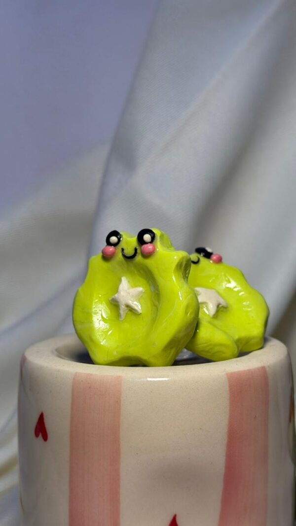 WhatsApp Image 2026-04-01 at 4.08.44 PM22 Froggy Worry Stone