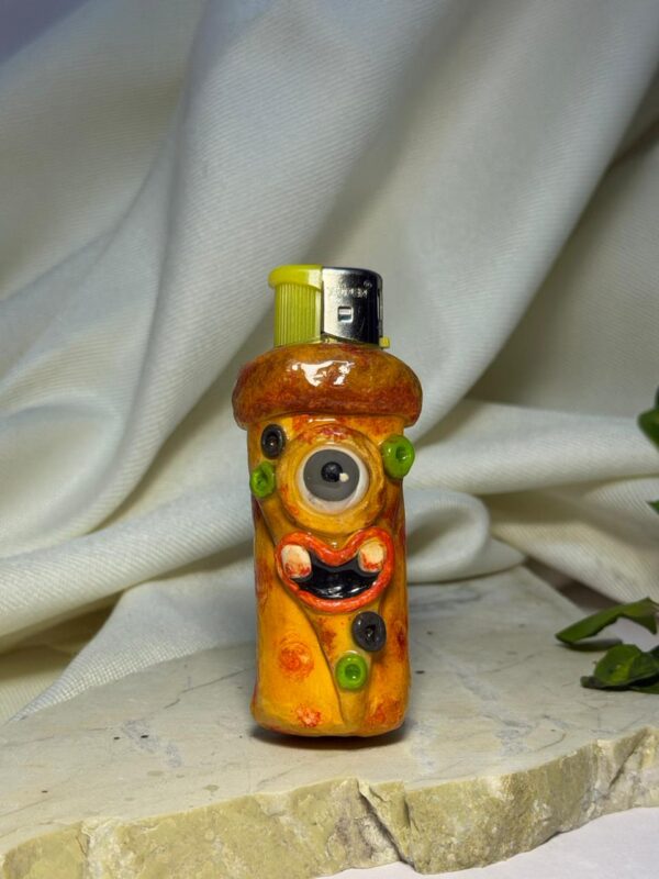 Rotten Pizza Alien Lighter Sleeve