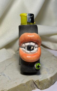 Eye Bite Gradient Lighter Sleeve