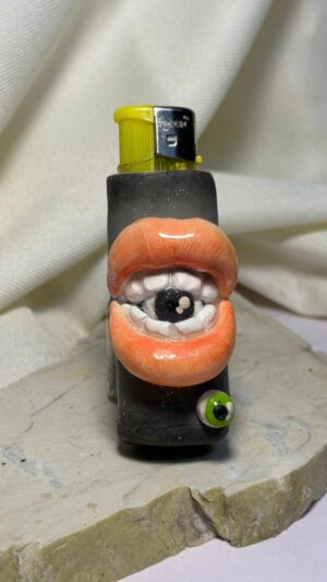 Eye Bite Gradient Lighter Sleeve