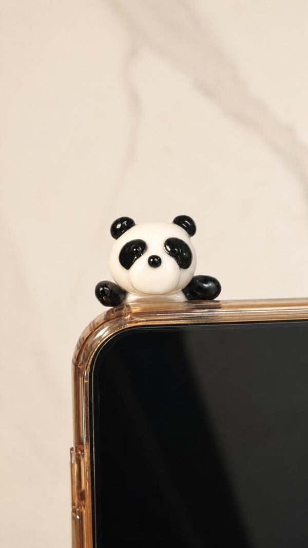 Climbing Panda Hipper