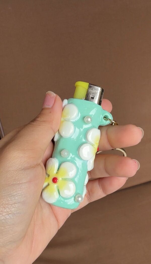 Flower Lighter Sleeve