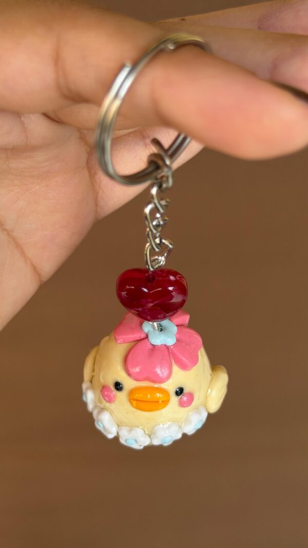 pa18 Confetti Chick Charm - Party Animal