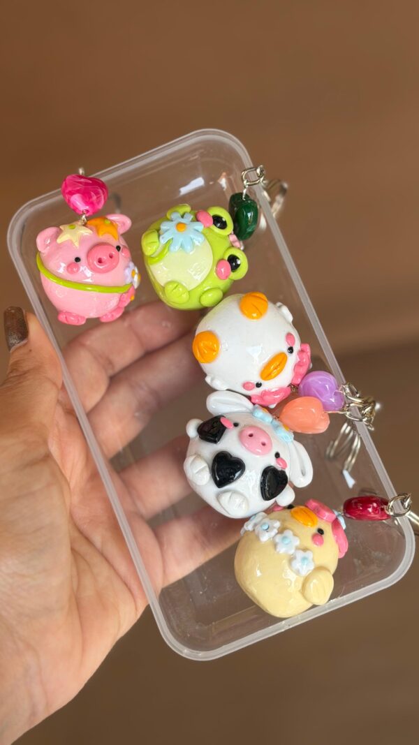 pa2 Confetti Chick Charm - Party Animal