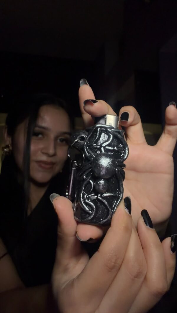 Silver Spiderman Lighter Sleeve